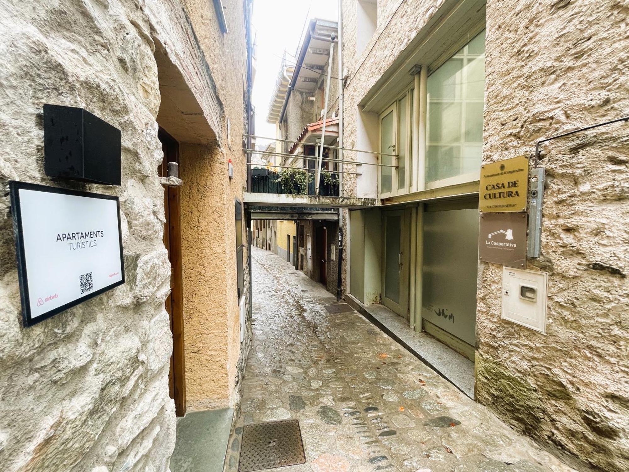 Apartamento Duplex En El Puente Historico, Gra De Fajol Camprodon Eksteriør bilde